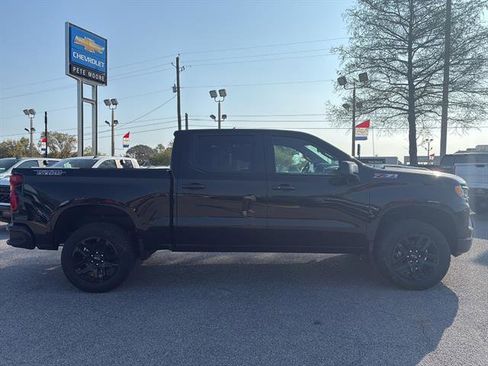 New 2026 Chevrolet Silverado 1500 LT Trail Boss w/ LT Trail Boss Premium Package AWD/4WD image 9