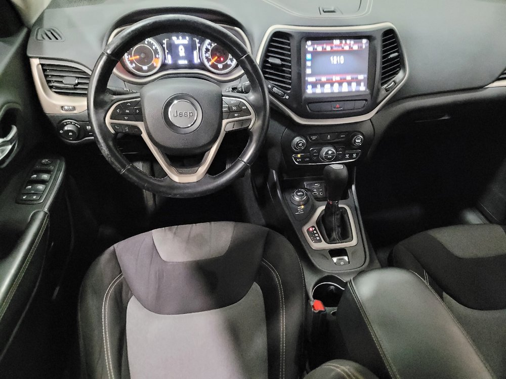Used 2014 Jeep Cherokee Latitude w/ Comfort/Convenience Group AWD/4WD image 22