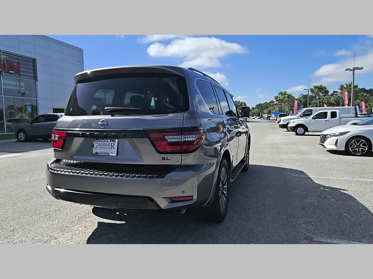 Used 2022 Nissan Armada SL w/ Midnight Edition Package RWD image 33