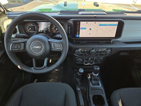 New 2026 Jeep Gladiator Sport image 6