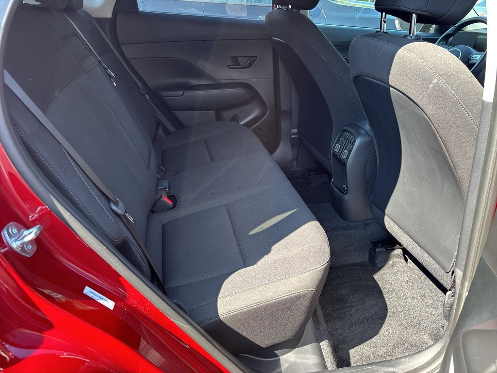 Used 2026 Hyundai Kona SEL Sport FWD image 24