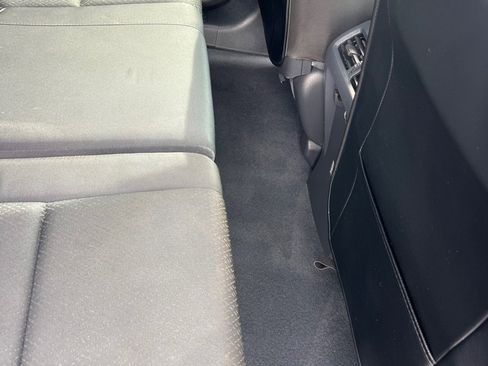 Used 2014 Honda Ridgeline Sport image 19