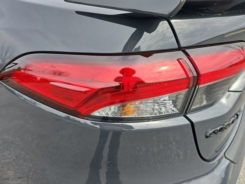 Used 2026 Toyota Corolla XSE FWD image 36