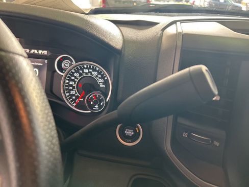 Used 2024 RAM 3500 Tradesman w/ Chrome Appearance Group image 8