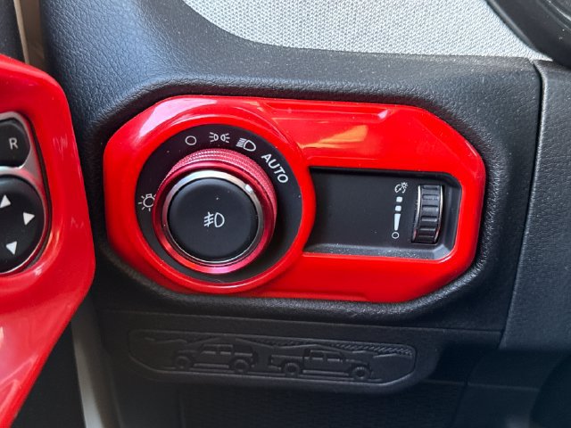 Used 2024 Jeep Wrangler Unlimited Sport AWD/4WD image 38