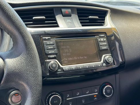 Used 2017 Nissan Sentra S FWD image 19