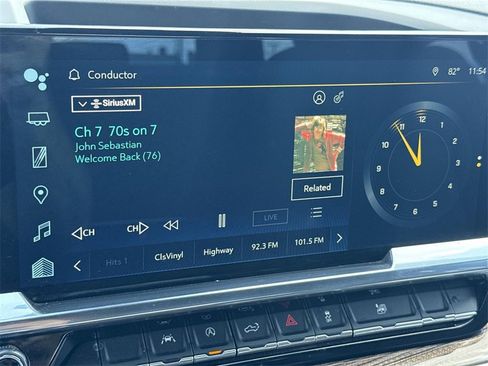 Used 2024 Chevrolet Silverado 1500 RST image 12