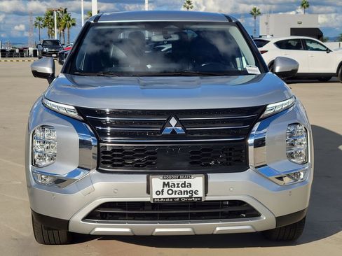 Used 2024 Mitsubishi Outlander SE Black Edition image 21