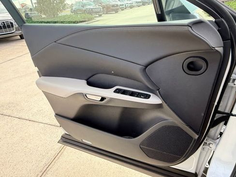 Used 2024 Lexus RX 350 FWD image 21