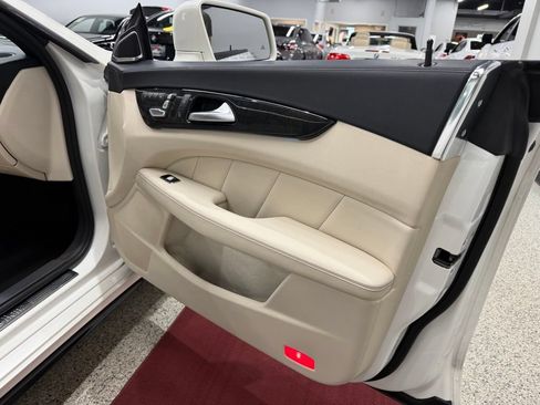 Used 2016 Mercedes-Benz CLS 400 image 35