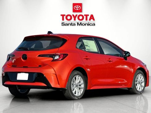 New 2026 Toyota Corolla SE FWD image 3