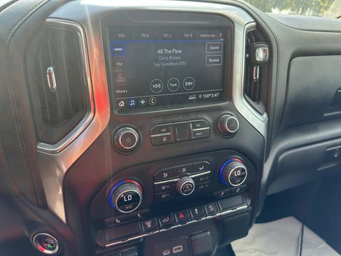 Used 2022 Chevrolet Silverado 2500 LT w/ Convenience Package AWD/4WD image 28