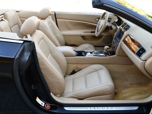 Used 2008 Jaguar XK Convertible RWD image 62