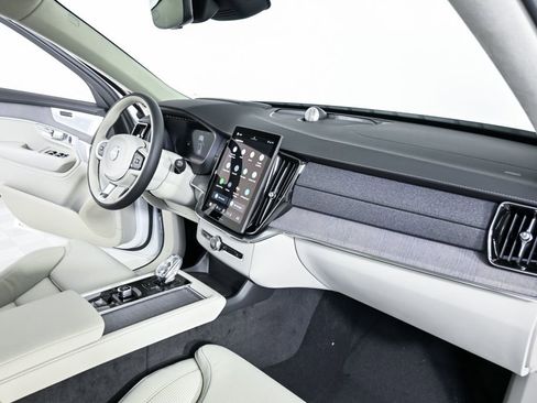 New 2026 Volvo XC90 B6 Ultra w/ Lounge Package AWD/4WD image 25