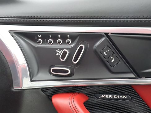 Used 2020 Jaguar F-TYPE Convertible RWD image 30