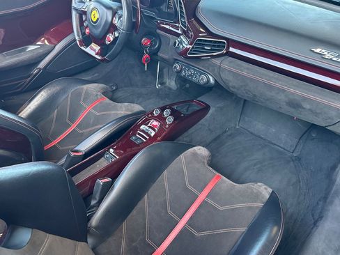 Used 2013 Ferrari 458 Spider RWD image 17