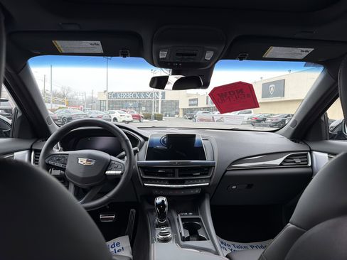 Certified 2023 Cadillac CT5 V w/ Premium Package image 24