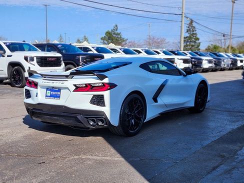 Used 2023 Chevrolet Corvette Stingray Preferred Cpe w/ Z51 Performance Package RWD image 5