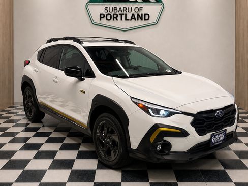 Certified 2025 Subaru Crosstrek 2.5i Sport w/ Popular Package #3A AWD/4WD image 3
