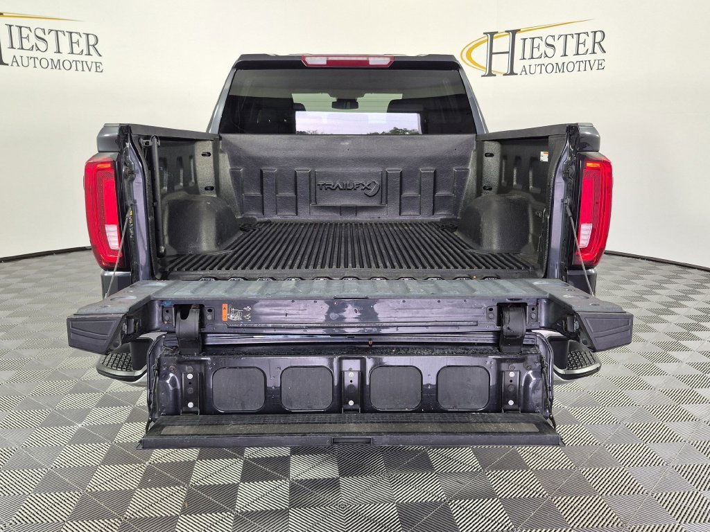 Certified 2025 GMC Sierra 1500 SLT AWD/4WD image 32