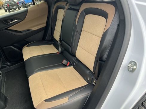 New 2026 Chevrolet Equinox ACTIV w/ Convenience Package III image 25