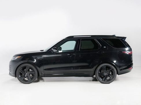 Used 2025 Land Rover Discovery Dynamic SE AWD/4WD image 6