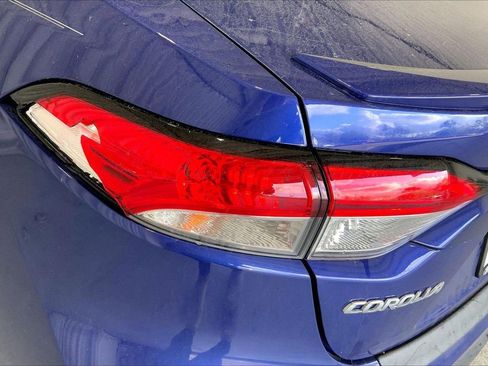 Used 2022 Toyota Corolla SE image 13
