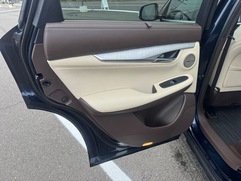 Used 2019 INFINITI QX50 Essential w/ Sensory Package AWD/4WD image 27