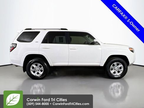 Used 2019 Toyota 4Runner SR5 Premium image 19