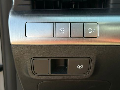 Used 2025 Hyundai Kona SEL AWD/4WD image 5