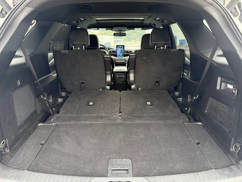 Used 2020 Ford Explorer ST w/ ST Street Pack image 30