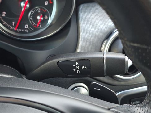 Used 2020 Mercedes-Benz GLA 250 image 21