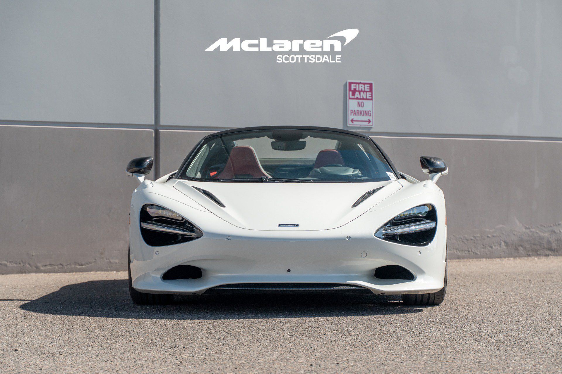 Used 2024 McLaren 750S Spider RWD image 10