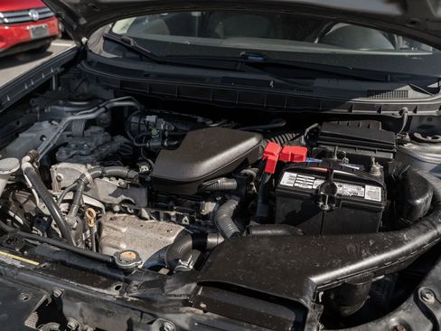 Used 2013 Nissan Rogue SV w/ Premium Pkg image 23