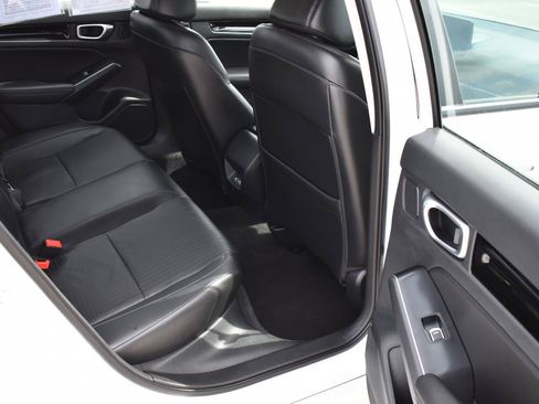 Used 2024 Honda Civic Touring image 17