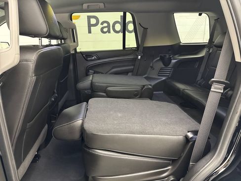 Used 2019 Chevrolet Tahoe LT w/ Luxury Package AWD/4WD image 19