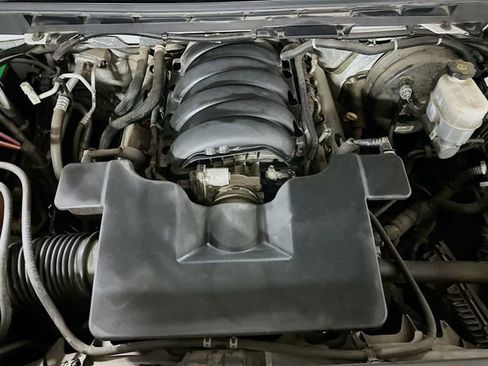 Used 2017 GMC Sierra 1500 SLT w/ All Terrain Package image 31