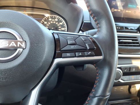 Certified 2023 Nissan Altima 2.5 SR w/ SR Premium Package image 23