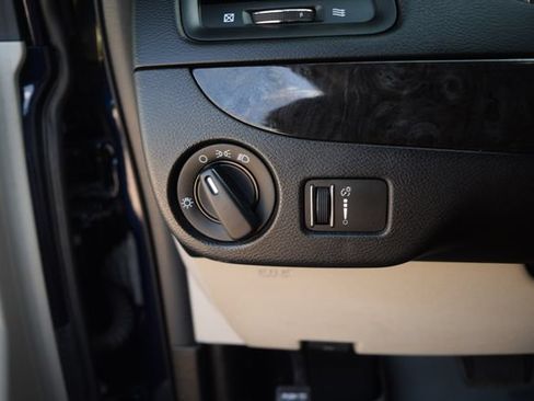 Used 2014 Dodge Grand Caravan American Value Package FWD image 7