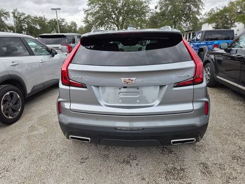 Used 2025 Cadillac XT4 Premium Luxury FWD image 6