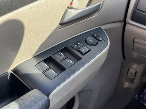 Used 2013 Honda Odyssey LX image 22