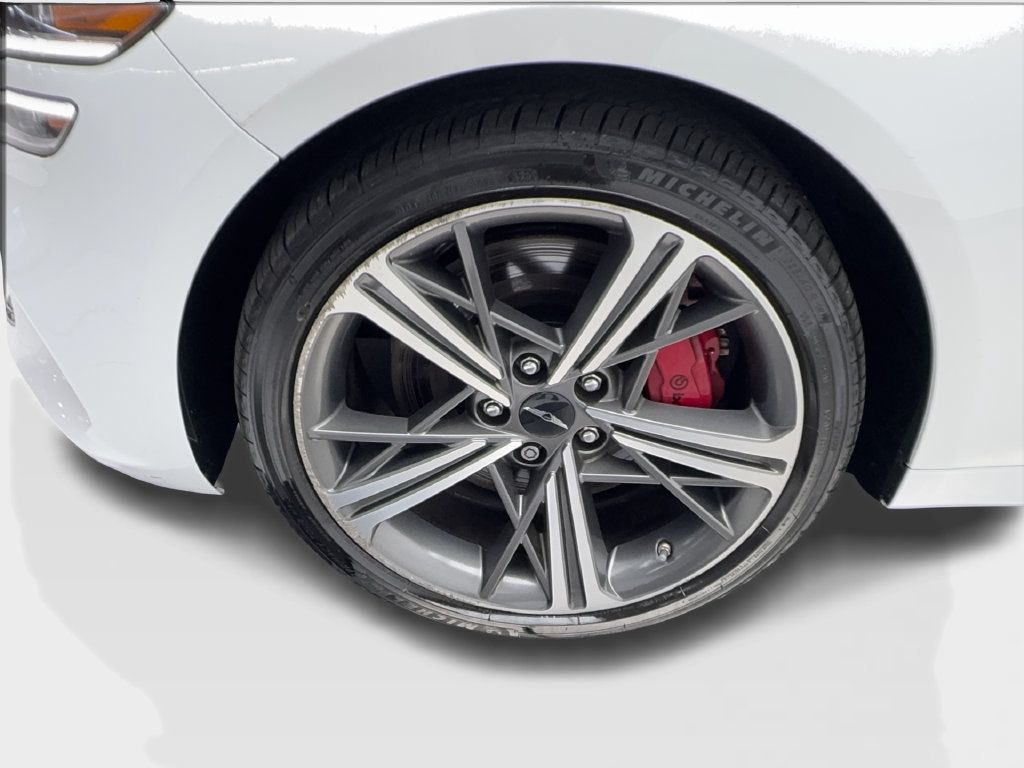 Used 2025 Genesis G70 2.5T w/ Sport Prestige Package AWD/4WD image 14