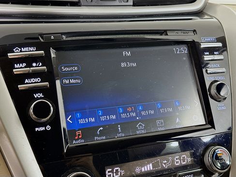 Used 2018 Nissan Murano SV image 21