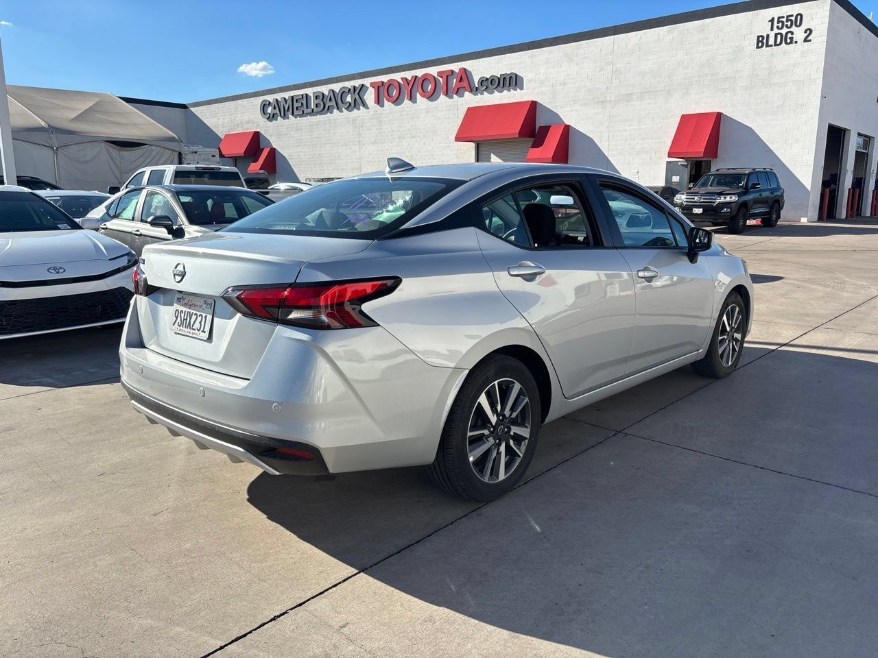 Used 2025 Nissan Versa SV FWD image 2