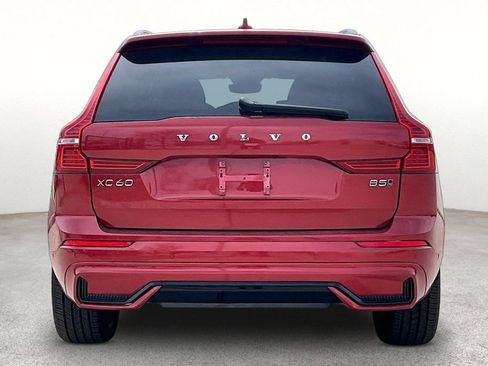 Used 2024 Volvo XC60 B5 Ultimate AWD/4WD image 4