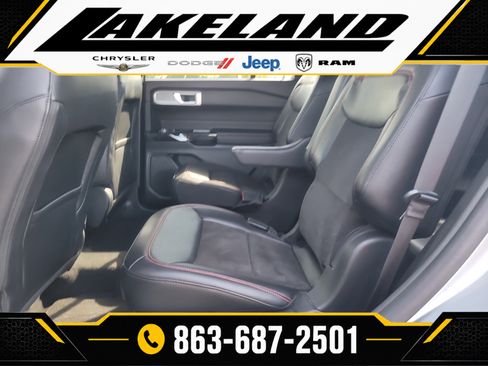 Used 2024 Ford Explorer ST-Line w/ Class IV Trailer Tow Package RWD image 11