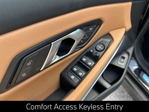 Certified 2025 BMW 330i xDrive 330i xDrive w/ Premium Package image 18