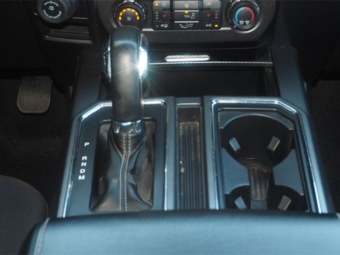 Used 2020 Ford F150 XLT w/ Equipment Group 302A Luxury image 21