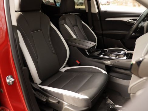 Used 2025 Buick Envision Sport Touring image 34