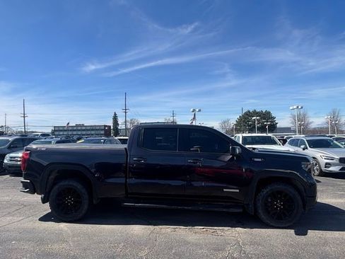 Used 2022 GMC Sierra 1500 Elevation w/ Elevation Premium Package image 4